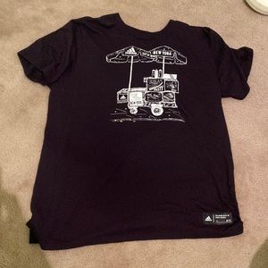 Adidas XL Tee